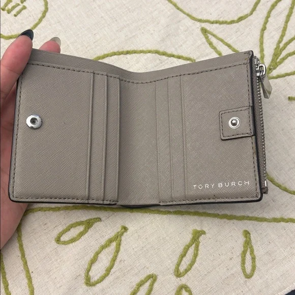 Tory Burch Taupe Wallet with Silver Logo - Picture 2 of 6